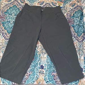 Women’s Capris